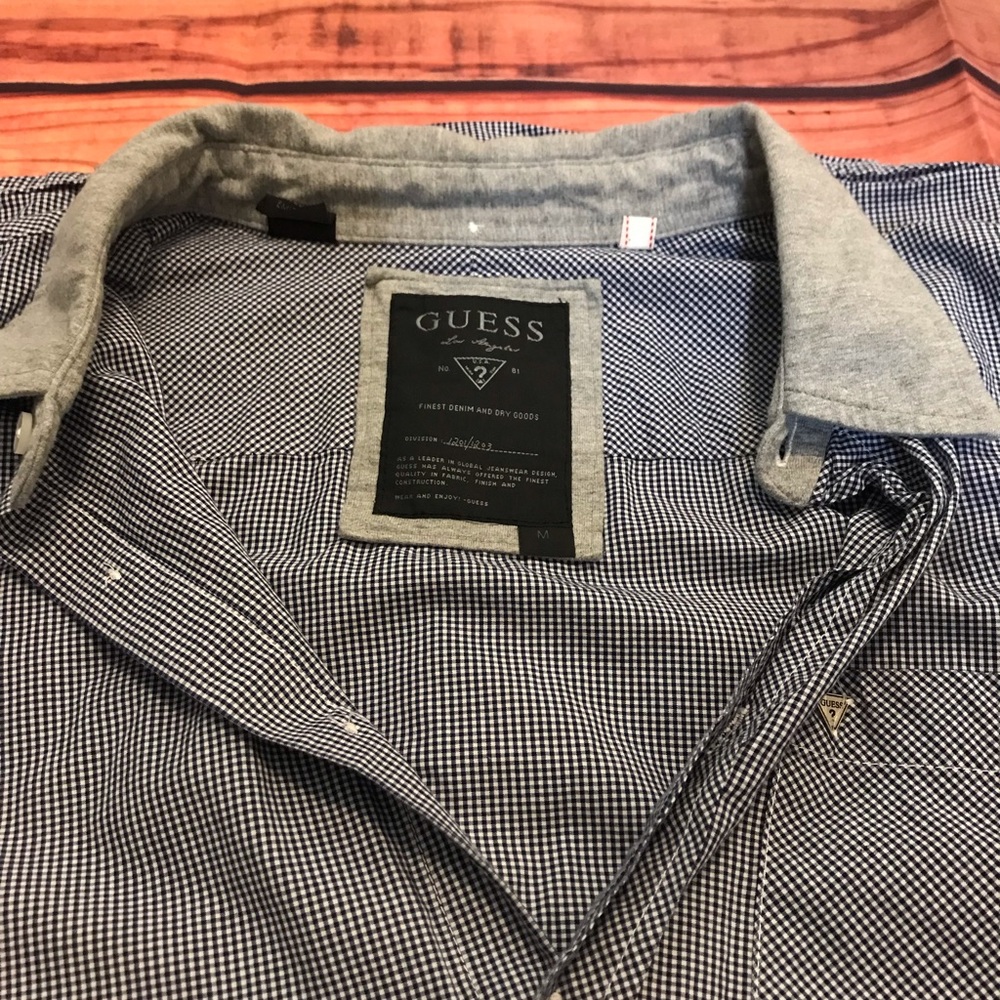 Guess Button Down - Picture 6 of 7